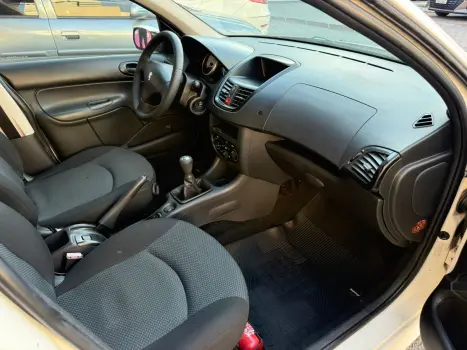 PEUGEOT 207 Hatch 1.4 4P ACTIVE FLEX, Foto 13