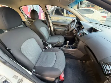 PEUGEOT 207 Hatch 1.4 4P ACTIVE FLEX, Foto 17