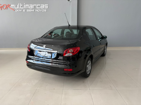 PEUGEOT 207 Sedan 1.4 4P PASSION XR FLEX, Foto 4