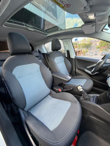 PEUGEOT 208 1.5 4P FLEX ALLURE, Foto 9