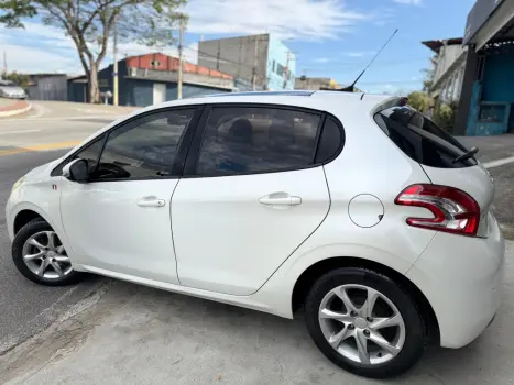 PEUGEOT 208 1.5 4P FLEX ALLURE, Foto 4