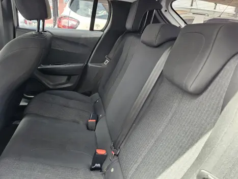 PEUGEOT 208 1.6 16V 4P FLEX ACTIVE AT6 AUTOM�TICO, Foto 10