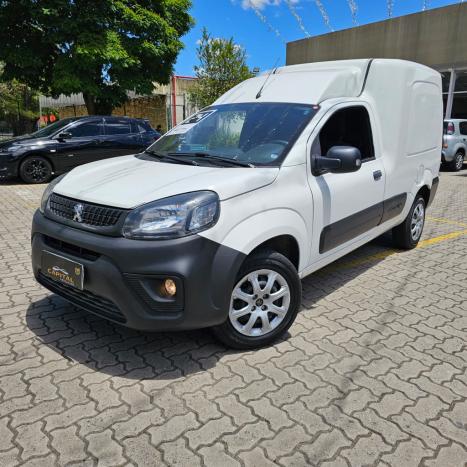PEUGEOT Partner 1.6 16V 3P FLEX, Foto 4