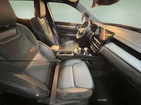 RAM Rampage 2.0 4P HURRICANE 4 TURBO LARAMIE 4X4 AUTOMTICO, Foto 8