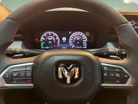 RAM Rampage 2.0 4P HURRICANE 4 TURBO LARAMIE 4X4 AUTOMTICO, Foto 19