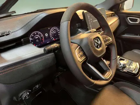 RAM Rampage 2.0 4P HURRICANE 4 TURBO LARAMIE 4X4 AUTOMTICO, Foto 23