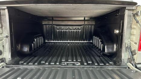 RAM Rampage 2.0 4P HURRICANE 4 TURBO R/T 4X4 AUTOM�TICO, Foto 15