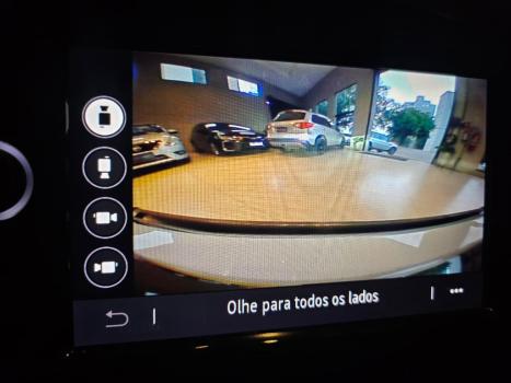 RENAULT Captur 1.3 16V 4P FLEX TCE ICONIC TURBO X-TRONIC AUTOM�TICO CVT, Foto 20