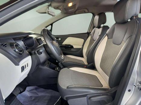 RENAULT Captur 1.6 16V 4P FLEX SCE INTENSE X-TRONIC CVT, Foto 15 RENAULT Captur 1.6 16V 4P FLEX SCE INTENSE X-TRONIC CVT, Foto 15