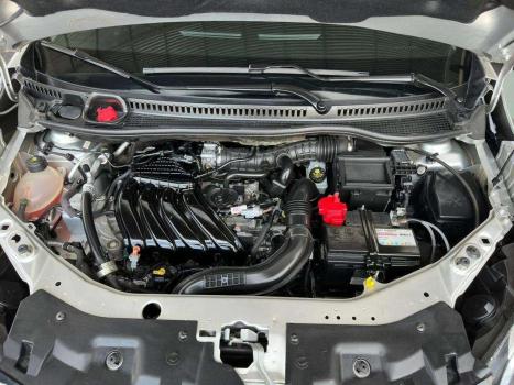 RENAULT Captur 1.6 16V 4P FLEX SCE INTENSE X-TRONIC CVT, Foto 17 RENAULT Captur 1.6 16V 4P FLEX SCE INTENSE X-TRONIC CVT, Foto 17