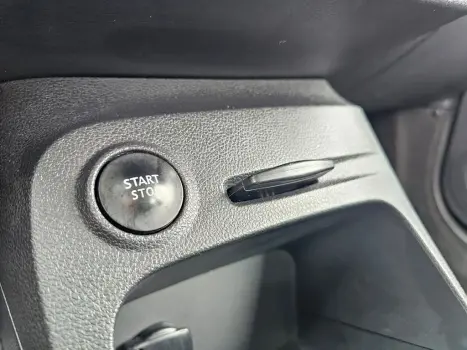 RENAULT Captur 1.6 16V 4P FLEX SCE LIFE X-TRONIC CVT, Foto 9