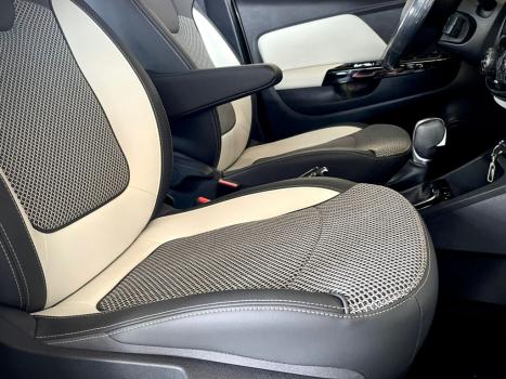 RENAULT Captur 1.6 16V 4P FLEX SCE INTENSE X-TRONIC CVT, Foto 19