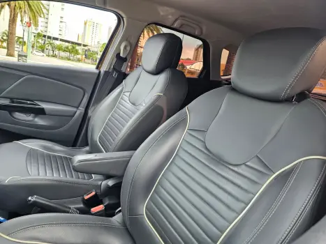 RENAULT Captur 1.6 16V 4P FLEX SCE INTENSE X-TRONIC CVT, Foto 3