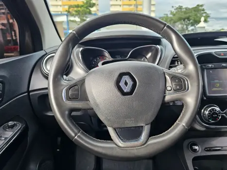 RENAULT Captur 1.6 16V 4P FLEX SCE INTENSE X-TRONIC CVT, Foto 11