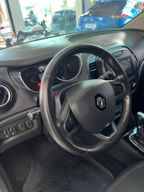 RENAULT Captur 1.6 16V 4P FLEX SCE LIFE X-TRONIC CVT, Foto 2