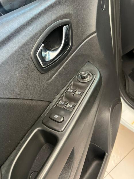 RENAULT Captur 1.6 16V 4P FLEX SCE LIFE X-TRONIC CVT, Foto 10