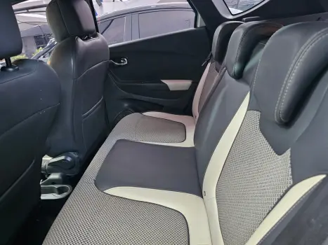 RENAULT Captur 1.6 16V 4P FLEX SCE INTENSE X-TRONIC CVT, Foto 8