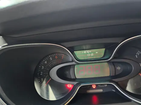 RENAULT Captur 1.6 16V 4P FLEX SCE INTENSE X-TRONIC CVT, Foto 11