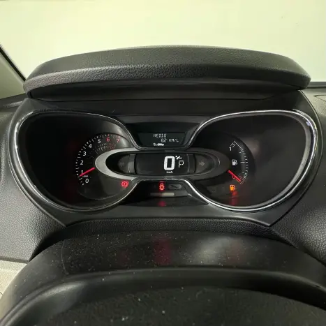 RENAULT Captur 1.6 16V 4P FLEX SCE INTENSE X-TRONIC CVT, Foto 13