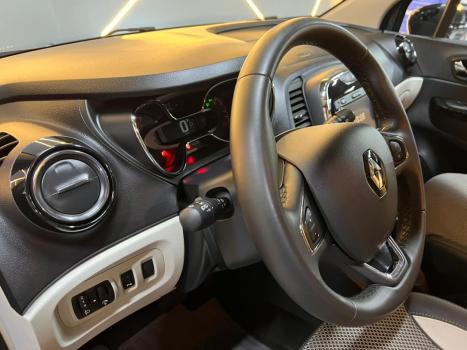 RENAULT Captur 1.6 16V 4P FLEX SCE INTENSE X-TRONIC CVT, Foto 16