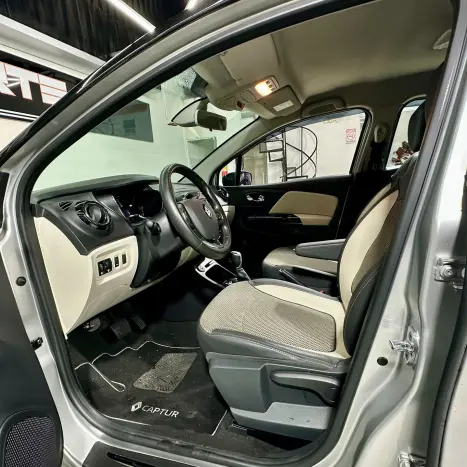 RENAULT Captur 2.0 16V 4P FLEX INTENSE AUTOM�TICO, Foto 17