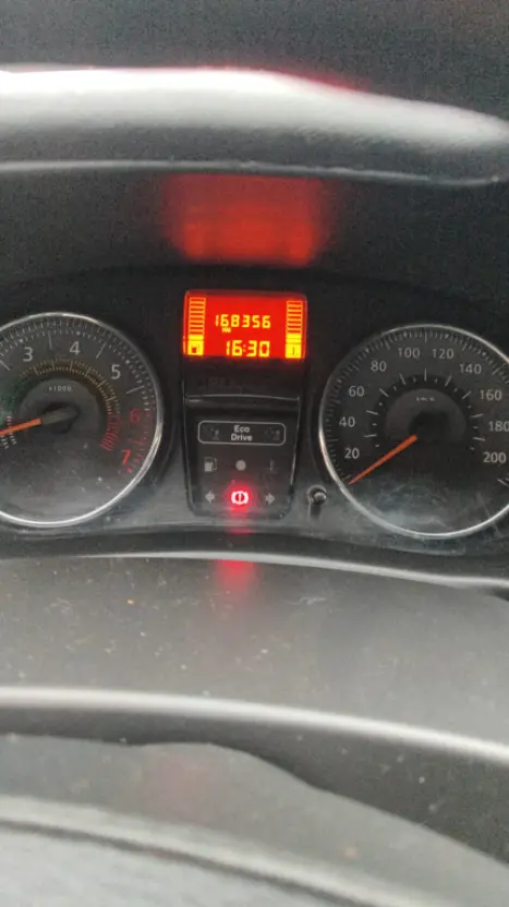 RENAULT Clio Hatch 1.0 16V 4P HI-POWER EXPRESSION, Foto 6