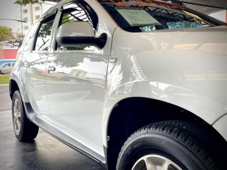 RENAULT Duster 1.6 16V 4P FLEX DYNAMIQUE AUTOMTICO CVT, Foto 4