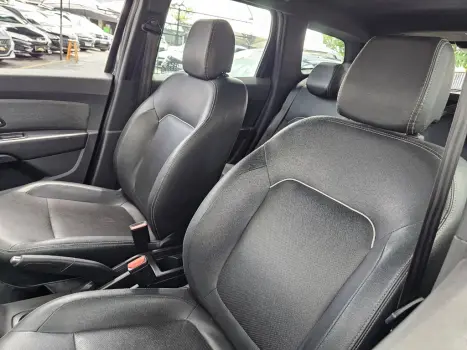 RENAULT Duster 1.6 16V 4P FLEX SCE ICONIC X-TRONIC AUTOMÁTICO, Foto 6 RENAULT Duster 1.6 16V 4P FLEX SCE ICONIC X-TRONIC AUTOMÁTICO, Foto 6