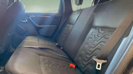 RENAULT Duster 1.6 16V 4P FLEX DYNAMIQUE, Foto 14 RENAULT Duster 1.6 16V 4P FLEX DYNAMIQUE, Foto 14