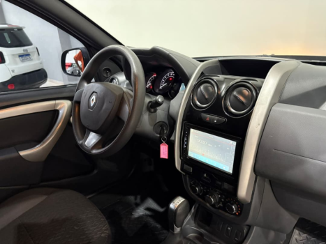 RENAULT Duster 1.6 16V 4P FLEX SCE AUTHENTIQUE X-TRONIC AUTOMTICO, Foto 8