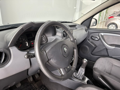 RENAULT Duster 1.6 16V 4P FLEX DYNAMIQUE, Foto 8