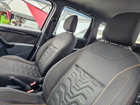 RENAULT Duster 1.6 16V 4P FLEX DYNAMIQUE AUTOM�TICO CVT, Foto 5