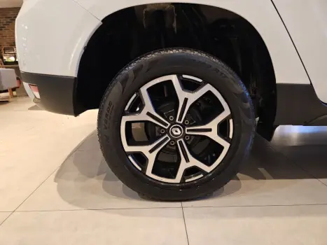 RENAULT Duster 1.6 16V 4P FLEX SCE ICONIC X-TRONIC AUTOM�TICO, Foto 13