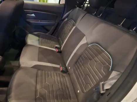 RENAULT Duster 1.6 16V 4P FLEX SCE ICONIC X-TRONIC AUTOM�TICO, Foto 22