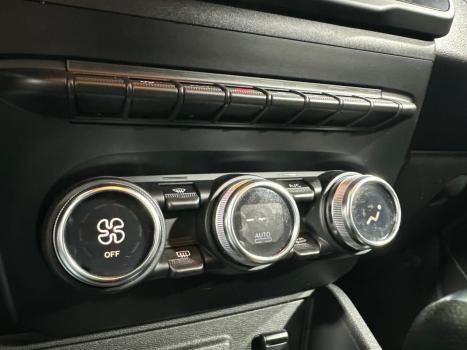 RENAULT Duster 1.6 16V 4P FLEX SCE ICONIC X-TRONIC AUTOM�TICO, Foto 12