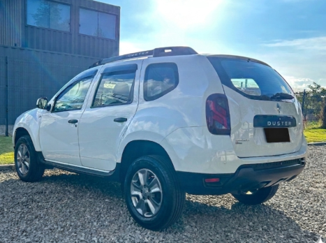 RENAULT Duster 1.6 16V 4P FLEX EXPRESSION AUTOM�TICO CVT, Foto 3