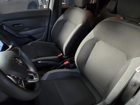 RENAULT Duster 1.6 16V 4P FLEX ZEN X-TRONIC AUTOMÁTICO, Foto 13