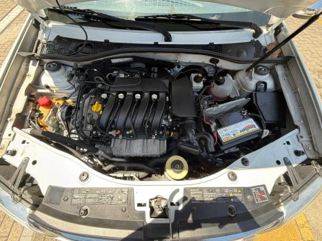 RENAULT Duster 2.0 16V 4P FLEX DYNAMIQUE AUTOM�TICO, Foto 11