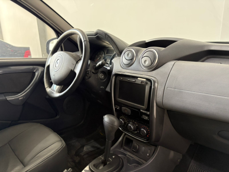 RENAULT Duster 2.0 16V 4P FLEX DYNAMIQUE AUTOM�TICO, Foto 9