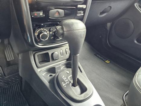 RENAULT Duster 2.0 16V 4P FLEX DYNAMIQUE AUTOM�TICO, Foto 12