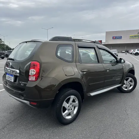 RENAULT Duster 2.0 16V 4P FLEX DYNAMIQUE AUTOM�TICO, Foto 4
