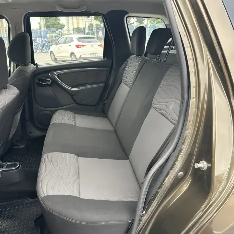 RENAULT Duster 2.0 16V 4P FLEX DYNAMIQUE AUTOM�TICO, Foto 7