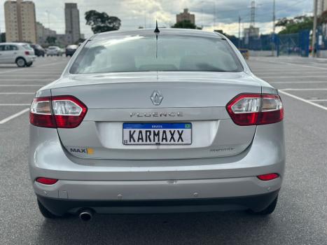RENAULT Fluence 2.0 16V 4P FLEX DYNAMIQUE AUTOM�TICO, Foto 5