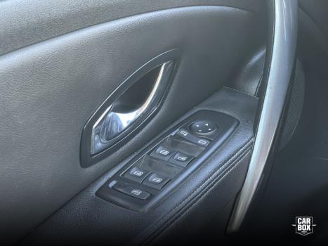 RENAULT Fluence 2.0 16V 4P FLEX DYNAMIQUE PLUS AUTOM�TICO, Foto 9