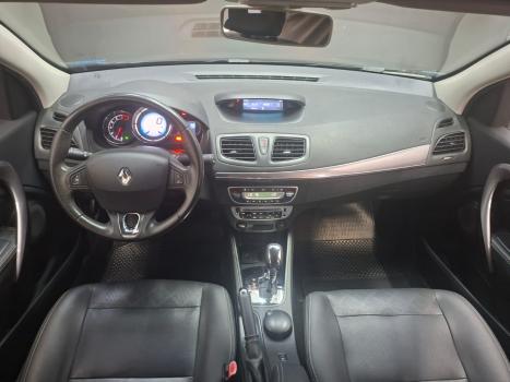 RENAULT Fluence 2.0 16V 4P FLEX DYNAMIQUE AUTOM�TICO, Foto 4