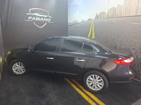 RENAULT Fluence 2.0 16V 4P FLEX DYNAMIQUE AUTOM�TICO, Foto 16