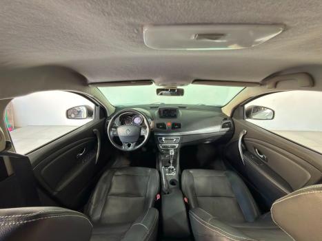 RENAULT Fluence 2.0 16V 4P FLEX DYNAMIQUE PLUS AUTOM�TICO, Foto 7