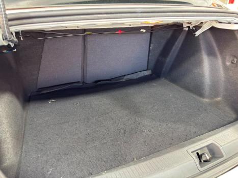 RENAULT Fluence 2.0 16V 4P FLEX DYNAMIQUE PLUS AUTOM�TICO, Foto 12