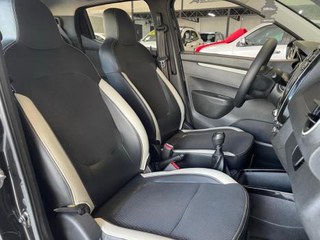 RENAULT Kwid 1.0 12V 4P SCE FLEX INTENSE, Foto 11