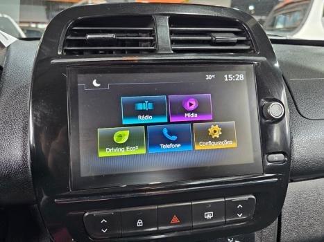 RENAULT Kwid 1.0 12V 4P SCE FLEX INTENSE, Foto 6